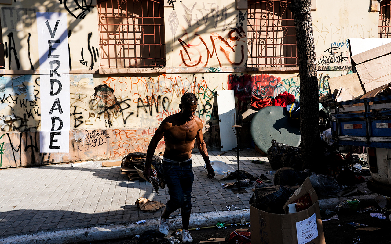 VERDADE. Back to the Streets, back to the Facts, back to the Truth illustration
