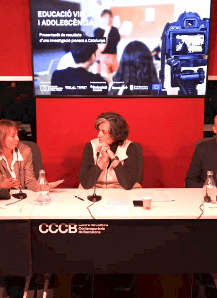 Check out the press briefing and the presentation of results from the pioneering survey on visual literacy and adolescence in Catalonia (2025)!