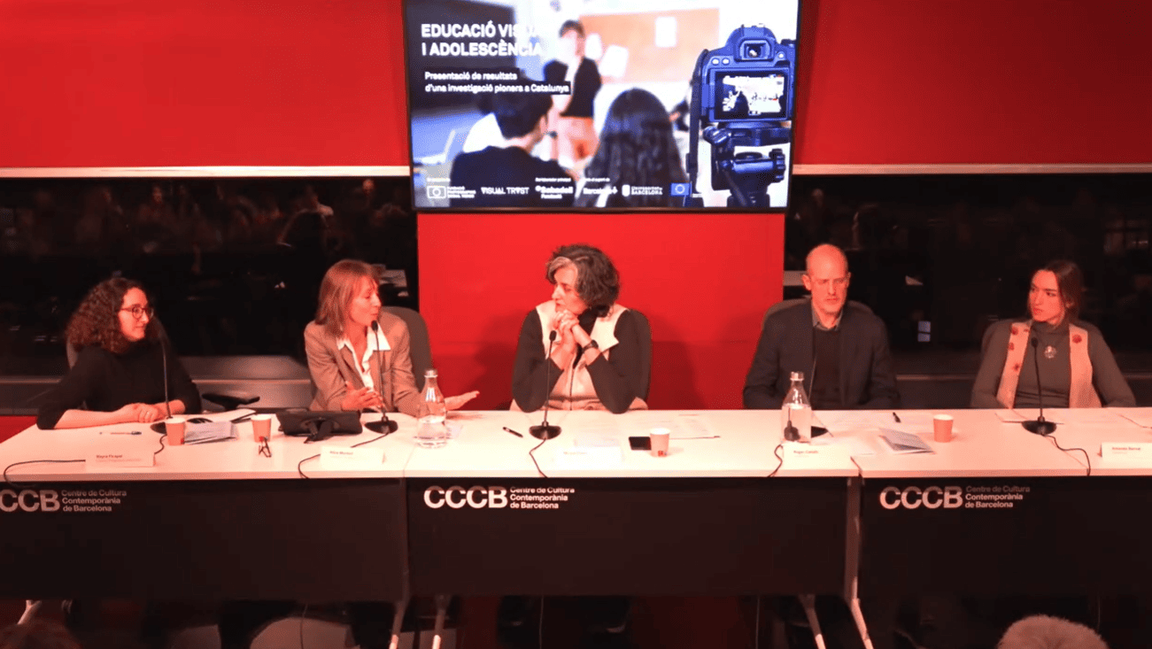 Check out the press briefing and the presentation of results from the pioneering survey on visual literacy and adolescence in Catalonia (2025)! illustration